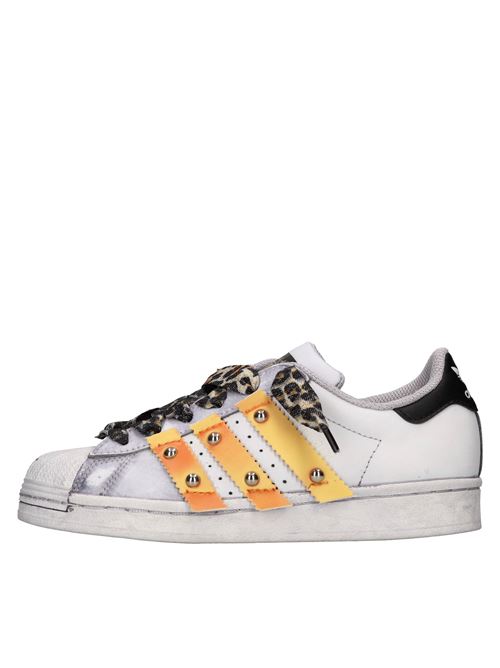 Sneakers Superstar in ecopelle ADIDAS SEDDYS | ADISE235255BIANCO-NERO-ARANCIO